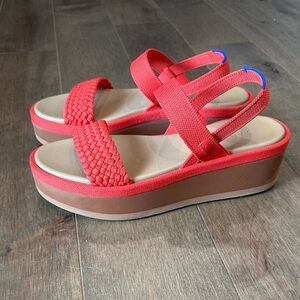 Rothy’s light weight wedge sandal size 9